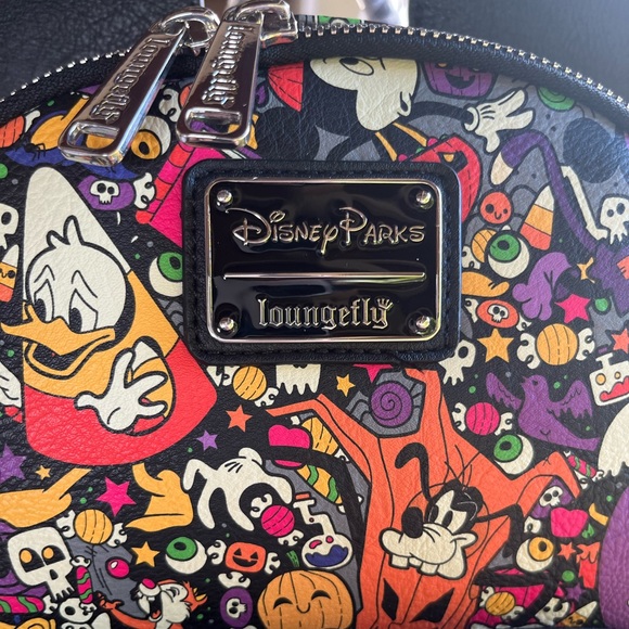 Disney Parks Halloween backpack main image 7